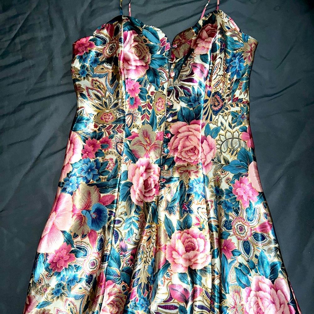 Vintage Silk VS Nightgown EUC, Like New!